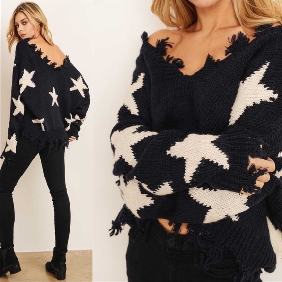 Star Distressed Sweater - Picture 2 of 4